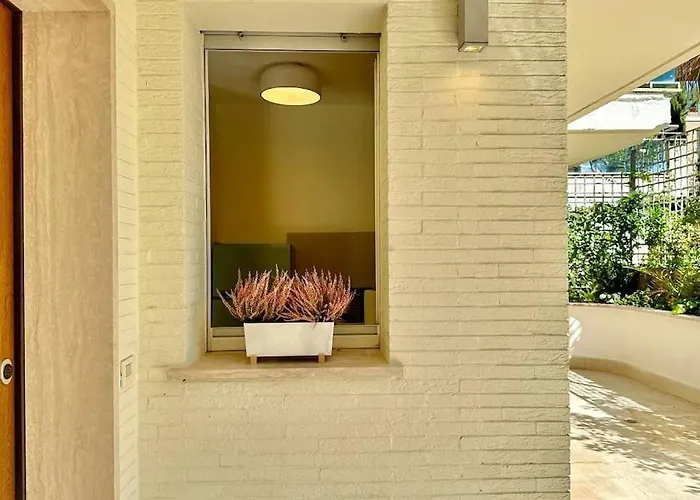 Elegant With Terrace In Balduina *